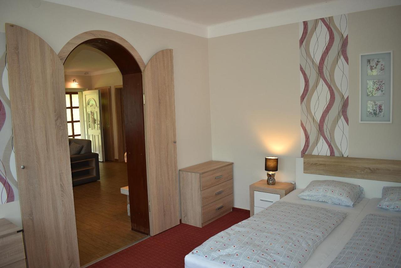Tanay Vendeghaz Villa Balatonfüred Buitenkant foto