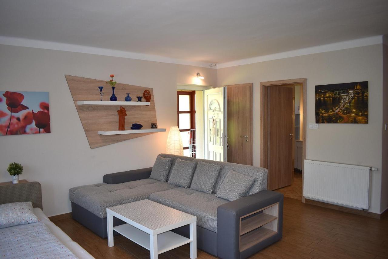 Tanay Vendeghaz Villa Balatonfüred Buitenkant foto